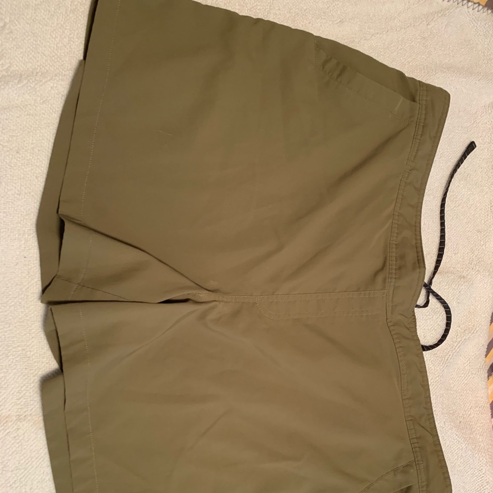Cabelas 3xl Swim trunks